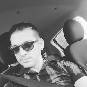 Meet your Posher, Jason